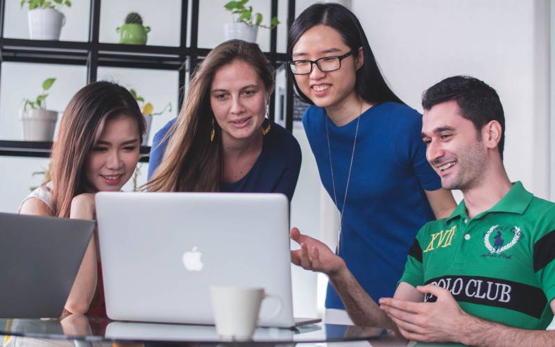 How to start a team and encourage to work?